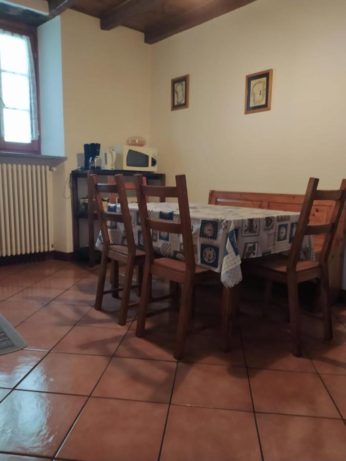 La Corte Del Pane Valbrona Exteriér fotografie