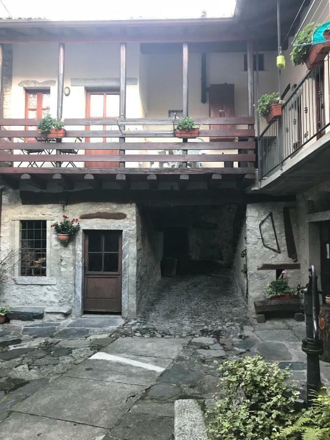 La Corte Del Pane Valbrona Exteriér fotografie